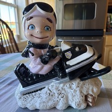 FUN VINTAGE 1970’s CERAMIC SNOWMOBILER SNOW DECOR SMILE ARTIC CAT COLORS picture