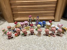 28 Vintage 1981-82 Strawberry Shortcake Mini Figures Lot of 28 Painted PVC picture