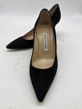 Pre-Owned Manolo Blahnik Black Size 8 Pump Heels picture