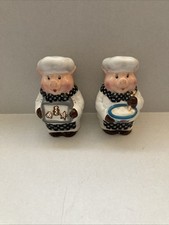 Vintage Pig Bakers Ceramic Salt and Pepper Shaker Set picture