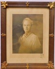 C. 1918 Antique Arts and Crfafts Mission Frame & Photo signed RARE Fits 13 x 10 picture