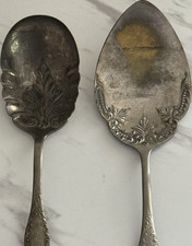 2 U.S. Silver Co. Antique Silverplate Serving Spoon Floral Engraved Handle 8.5