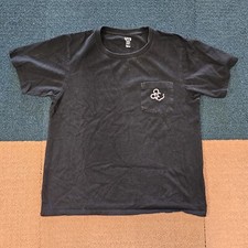 Uniqlo X Disney Adult T-Shirt Small Black Pink Embroidered Mickey Pocket SS J8a picture