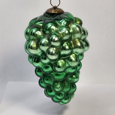 Antique 19th-Century German Kugel Ornament Emerald Green Grape Cluster 4 Inch picture