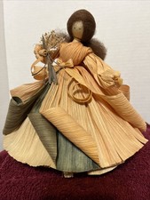 Beautiful Vintage Nan’s Corn Husk Doll Woman With Flowers 7” Tall & 7” Wide picture