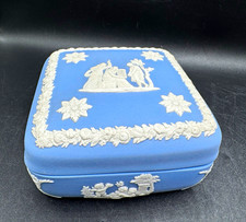 ATQ Wedgwood Blue Jasperware Square Trinket Box Goddess Lyre 1891-1908 England picture