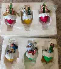 The Ashton-Drake Rudolph the Red-Nosed Reindeer Screw In Light Ornament Set picture