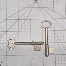 Vintage Nickle Plated Uncut Solid Barrel Skeleton Key NOS picture