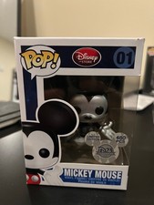 Metallic Mickey Mouse 2013 D23 LE480 Funko Pop and Collection Lot picture