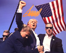 President DONALD TRUMP Signed Autograph 8x10