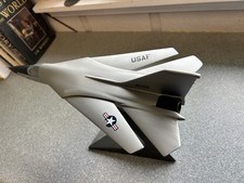 Vintage Large Scale General Dynamics USAF F-111 desk Model picture