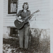 Pretty Young Woman With Guitar Rockabilly / Vintage Snapshot Found Photo picture