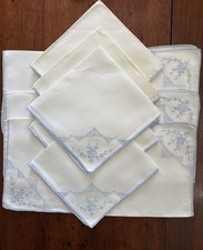 Vtg Set of 12 Linen Dinner Napkins 16