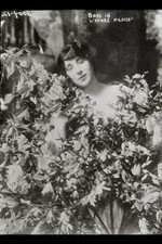 Photo:Lucrezia Bori 1910s L'Amore Medico Opera Portrait picture