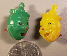 Vtg Lot 2 PLASTIC MECHANICAL CLOWN CHARMS Gumball POP EYES & TONGUE Coulrophobia picture