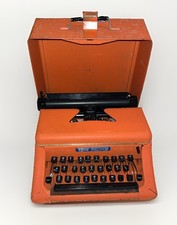 Vintage Orange TOM THUMB Deluxe Toy TYPEWRITER In Original Case 1960s picture