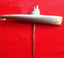 VERY RARE REAL MINT II WAR ITALIAN SUBMARINE BADGE AS PICTURED picture