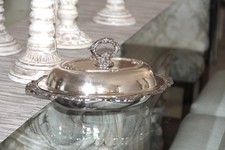 Elegant Vintage Wallace Baroque Silver Plate Oval Serving Dish with Lid picture