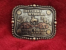 Champion Bronc Riding Trophy Belt Buckle☆Professional☆Cheyenne Wyom☆2014☆R22 picture