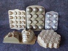 5 pieces of beehive bake pans, nordicware  Busy Bee Bitelets, Beehive Cakelets, picture