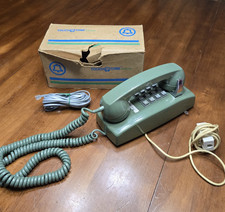 Vtg Western Electric Bell Touch Tone Phone Moss Green 2554 BR51 Push Button Wall picture