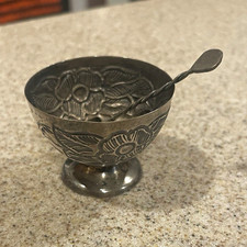Antique 1920s 925 Sterling Silver Floral Open Salt Cellar & Sterling Spoon picture