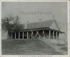 Press Photo First Capitol at Fort Leavenworth - lra48760 picture