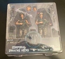 ALIENS, DWAYNE HICKS & WILLIAM HUDSON 30th Anniversary Figures Set (Neca) *NIB* picture