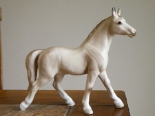 READ   Vtg Porcelain HORSE Standing FIGURINE Numbered & Stamped JAPAN  5