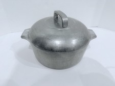 VTG 1950’s WAGNER WARE SIDNEY O MAGNALITE 4248-M DUTCH OVEN (A) picture