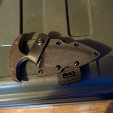 zombie tools , the Ace , retired blade bought new never used picture