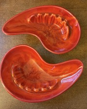 Pair VINTAGE ASHTRAYS MCM California Style 2928 USA 7.5x5 Inches Burnt Orange picture