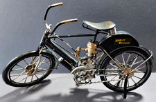 Harley-Davidson Vintage 1903 Motor Bike Metal Collectible Replica. picture