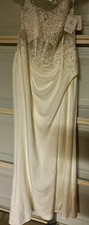 White by Vera Wang Ivory Lace Beaded Sheath V-Neck Wedding Dress 8 picture