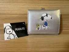 Peanuts Snoopy Embroidered Wallet   **New With Tag picture