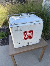 Vintage 1950s 7up Metal Picnic Cooler Large Progress Refrigerator Co w/ Tray picture