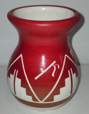 Authentic Lakota Sioux Hand signed Jeanne High Elk Pottery Vase 