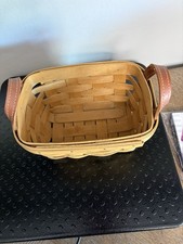 VTG 2005 Longenberger Basket W/Leather Handles picture
