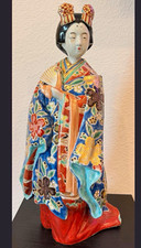 Antique Meiji Kutani Porcelain Figurine - Hand-Painted Kinrande Geisha 1868-1912 picture