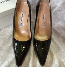 Vintage Manolo Blahnik Dark Olive Maripum Alligator Pumps picture