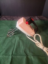 Vintage Regent Pride Electric Mixer. 3 Speed  RARE Pink Color Tested picture
