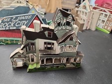 Shelia's Collectible  Houses Allyn Mansion 1885 Delavan Wisconsin 1997 Shelf picture