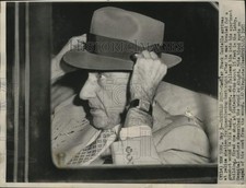 1957 Press Photo Gambler Frank Costello arrived at Police Station, New York picture