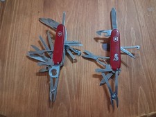 Lot Of 2 Victorinox Knives ANGLER DELUXE Swiss Army Knives - Red -  Vintage picture