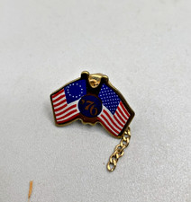 Vintage 1976 United States Twin Flags Tie Lapel Pin Gold Enameled Red White Blue picture