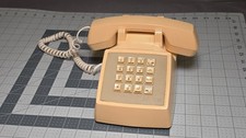 AT&T 1980's CS2500DMGF Vintage PUSH BUTTON Traditional TELEPHONE (WORKS) picture