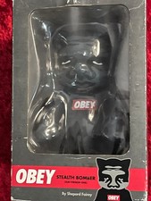SHEPARD FAIREY OBEY ORIGINAL 2003 STEALTH BOMBER Sub-Version 1 FIGURE NIB SEALED picture