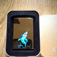 Zippo U.S.A. Guy Harvey Shark Design Flip-Top Lighter in Tin Case 21052 picture