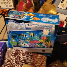 ⭐⭐Vintage Living Aquarium Rotating Motion Night Light Moving Ocean Fish picture