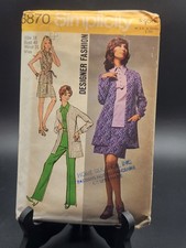 Vintage Simplicity Pattern 1970s Number 8870 Size 18 Uncut picture